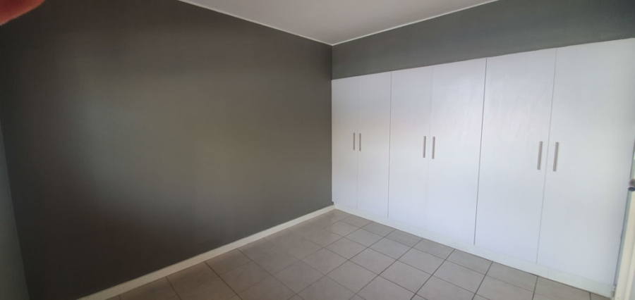 To Let 2 Bedroom Property for Rent in Sea Point Western Cape